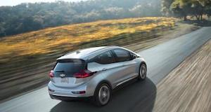 雪佛蘭Bolt25萬起 里程超特斯拉Model 3