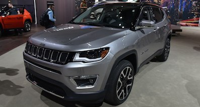 海外版Jeep全新指南者發(fā)布 17種動(dòng)力組合
