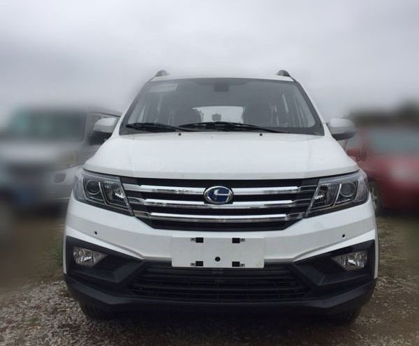 昌河家用MPV-M70長沙車展發(fā)布 預(yù)售6-8萬元