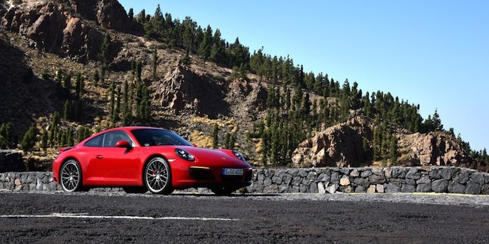 破百不到4秒！測試保時(shí)捷911 Carrera 4