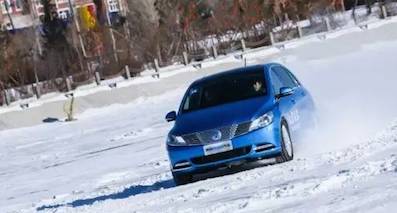 冰雪試駕騰勢400 如何能自己開電動車時(shí)更安心？