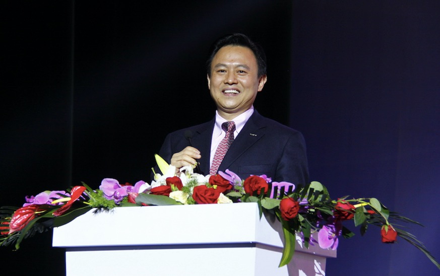 一汽集團(tuán)公布主要領(lǐng)導(dǎo)調(diào)整 徐留平任一汽董事長、黨委書記