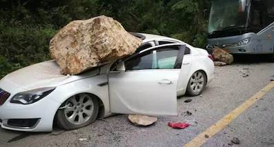 地震中被損毀的車輛，保險公司賠不賠？
