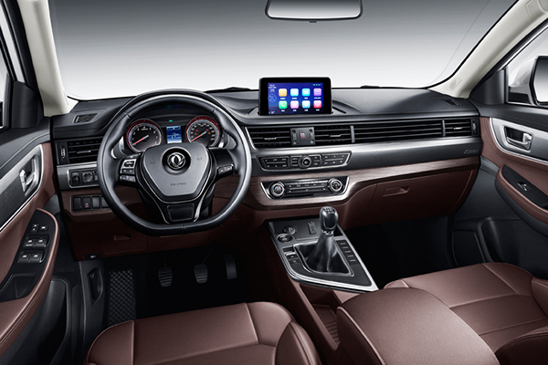景逸X5 1.5T/X6今日上市 定位緊湊型7座SUV