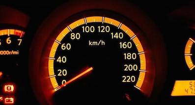為什么汽車不用數(shù)字來顯示速度？