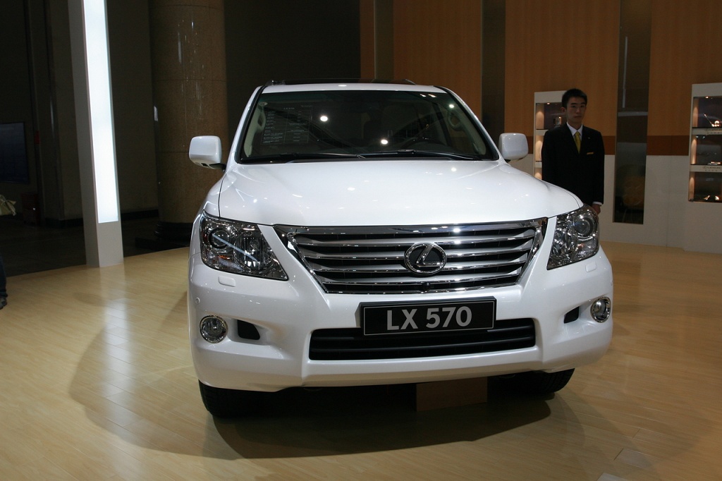 氣囊存隱患 雷克薩斯LX570系列汽車召回
