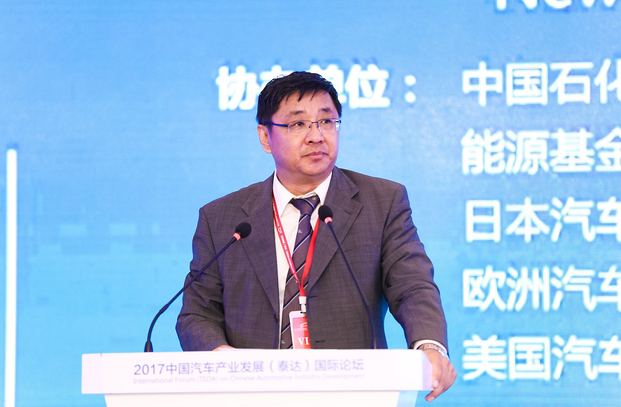 發(fā)改委吳衛(wèi)：智能汽車發(fā)展需要國家統(tǒng)籌謀劃