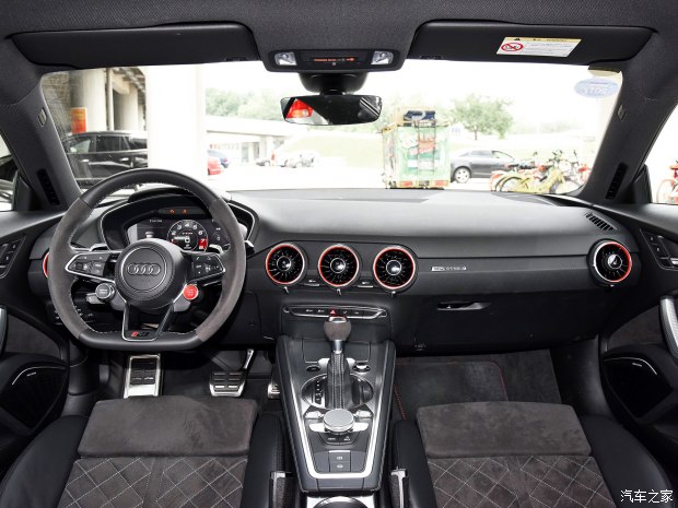 Audi Sport 奧迪TT RS 2017款 TT RS 2.5T Coupe