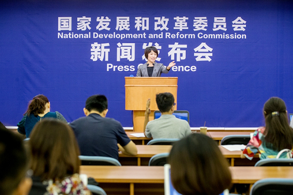 發(fā)改委孟瑋：進一步放寬新能源等領(lǐng)域外商準入資格