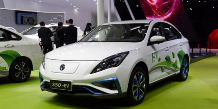 與其十一長假扎堆買新能源車，不如等等這三款再選擇 