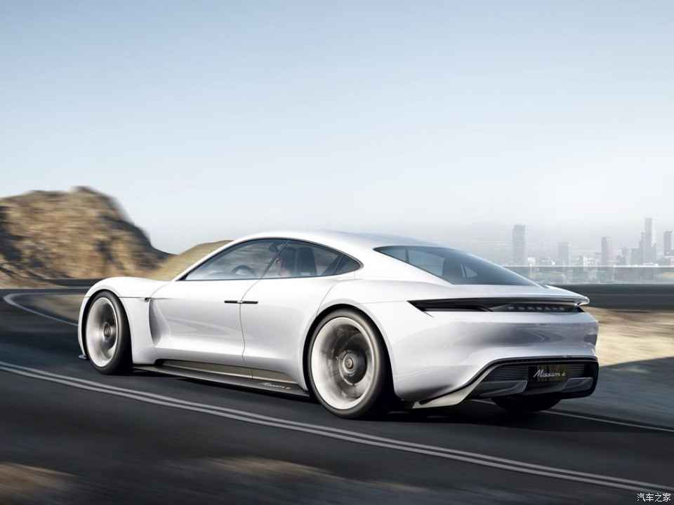保時捷 Mission E 2015款 Concept