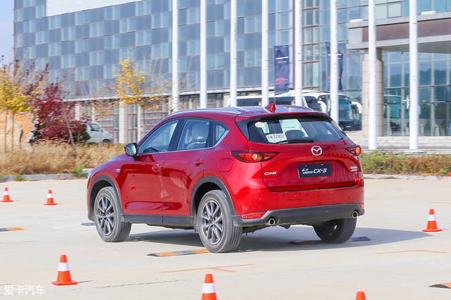 顏值只是加分項(xiàng) 試駕馬自達(dá)CX-5 2.5L