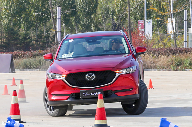 顏值只是加分項(xiàng) 試駕馬自達(dá)CX-5 2.5L