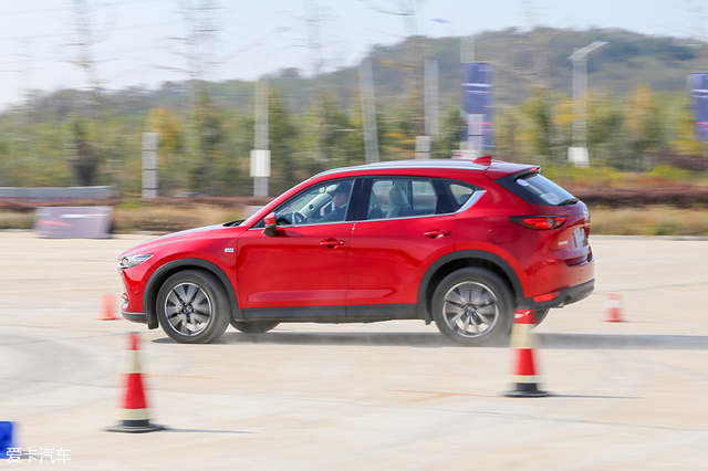 顏值只是加分項(xiàng) 試駕馬自達(dá)CX-5 2.5L