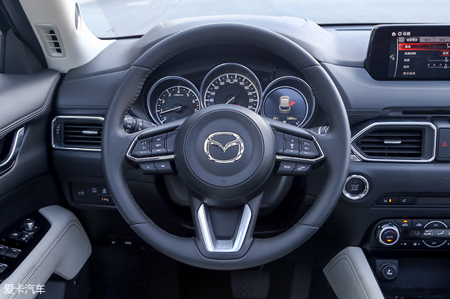 顏值只是加分項(xiàng) 試駕馬自達(dá)CX-5 2.5L