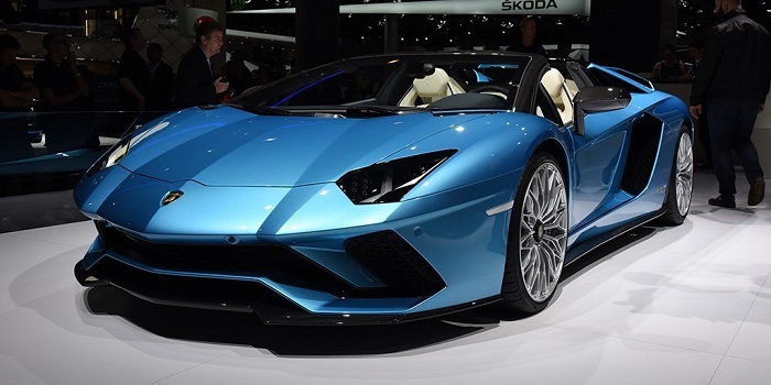 Aventador S敞篷版將于11月16日正式亮相