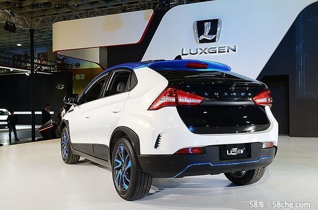 納智捷U5 EV+正式亮相 續(xù)航里程達(dá)304km