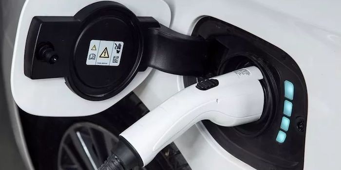 邊走邊思 | 燃料電池汽車 輕輕而來(lái)款款而至