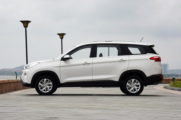 六萬元起能買到的7座SUV 三款自主大空間SUV推薦-圖3