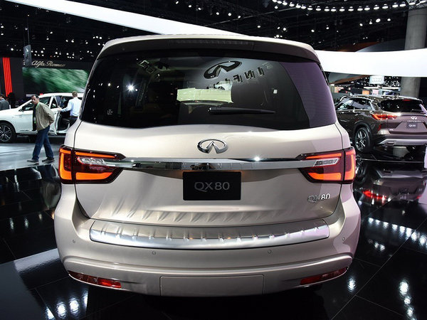 車長(zhǎng)五米大佬最愛(ài) 百萬(wàn)級(jí)大塊頭SUV推薦-圖7