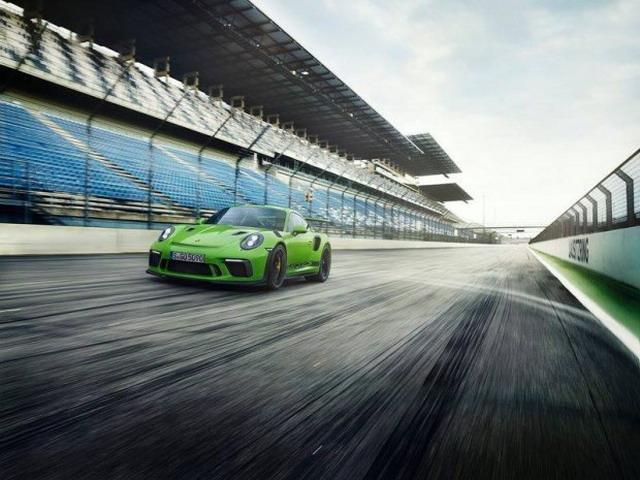 經(jīng)典再延續(xù) 曝新款保時(shí)捷911 GT3 RS官圖
