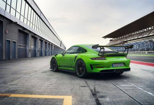 經(jīng)典再延續(xù) 曝新款保時(shí)捷911 GT3 RS官圖