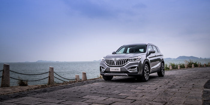 源自寶馬技術(shù)支持 中華V6 SUV 十萬(wàn)元最佳選擇