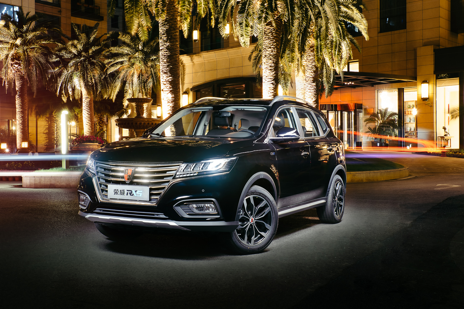 上汽乘用車4月銷量超6.2萬(wàn)輛 同比增54%