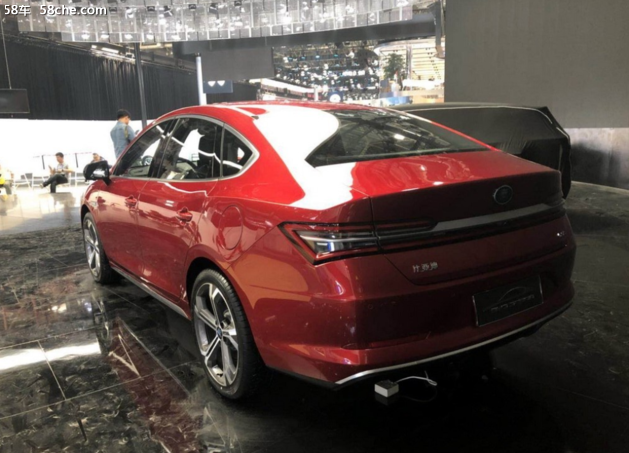2018北京車展 比亞迪秦Pro正式發(fā)布