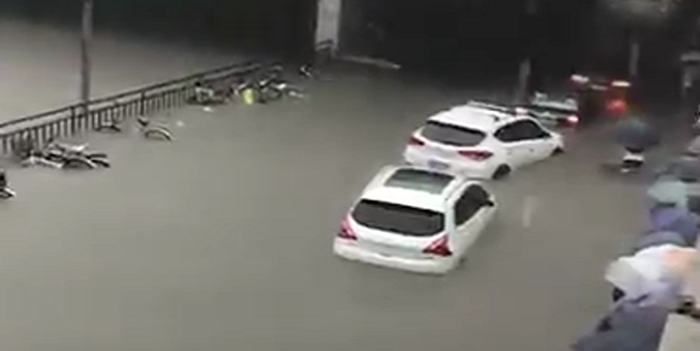 如何甄別泡水車？這幾個(gè)簡單的小技巧告訴你