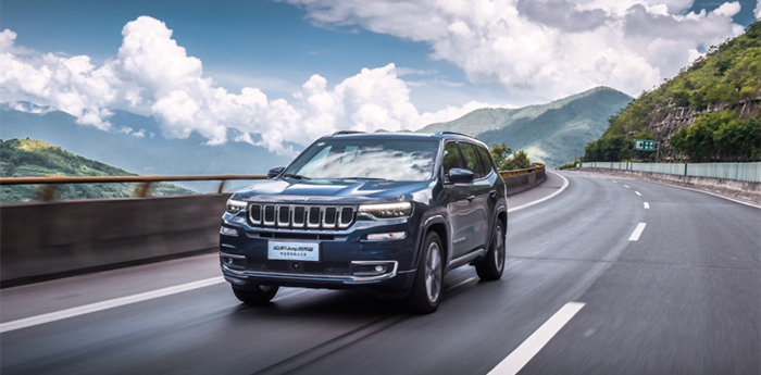 全新Jeep指揮官正式上市 售價(jià)25.98-31.58萬(wàn)元