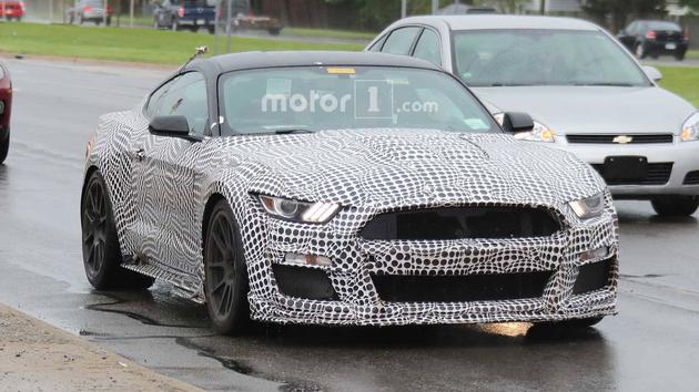 Shelby GT500諜照曝光 搭載5.2L V8機械增壓引擎