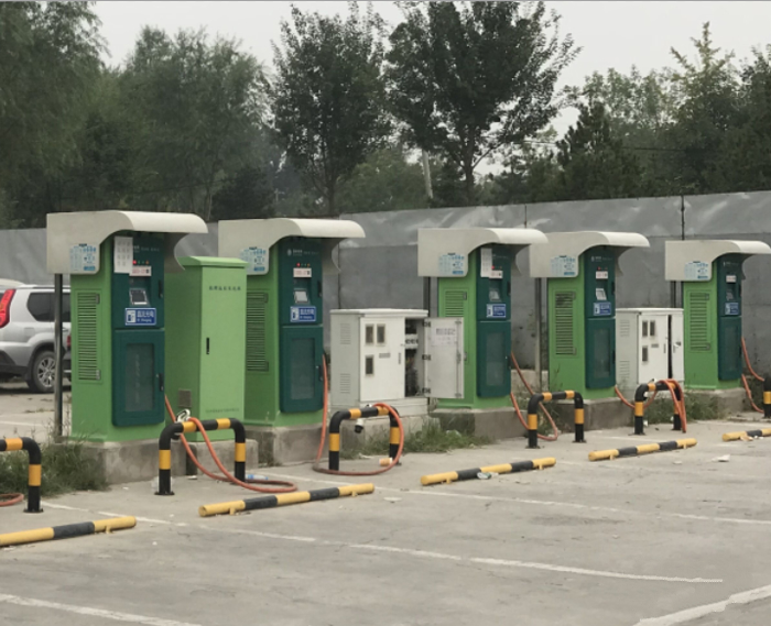 電動(dòng)汽車?yán)m(xù)航提升 長(zhǎng)途出行仍存充電焦慮