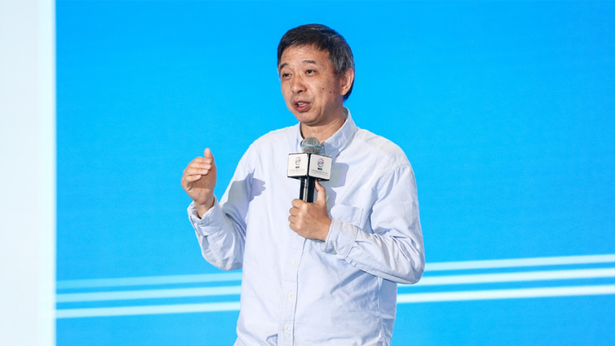 王堅：智能、網(wǎng)聯(lián)實際上是兩個不同的概念