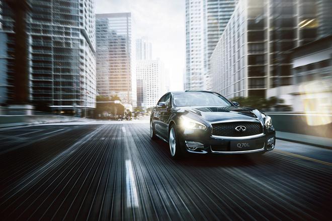 廣州車展QX50與Q Inspiration概念車同臺(tái)
