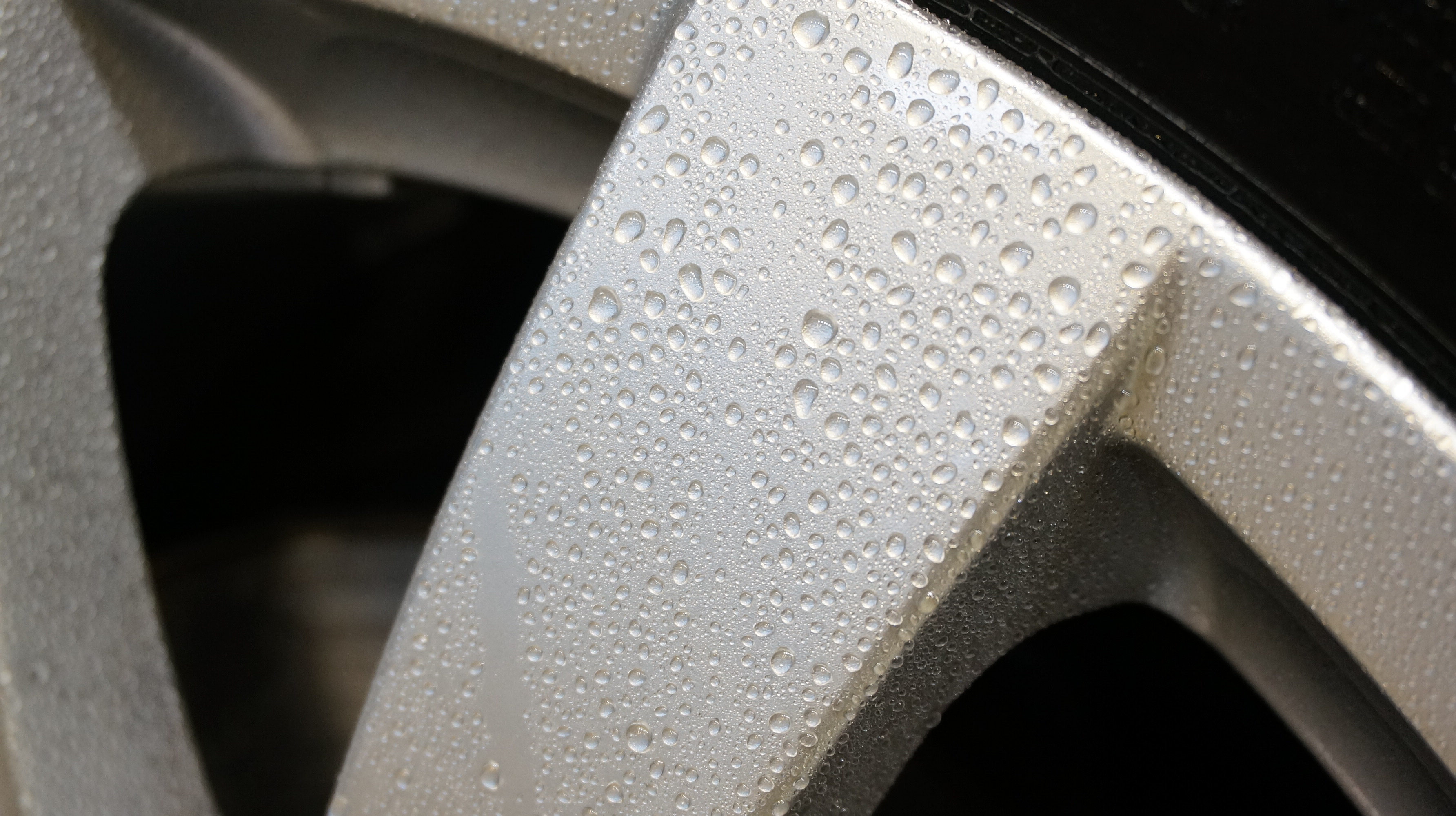 全車(chē)鍍晶、玻璃鍍膜   到底是不是在騙錢(qián)