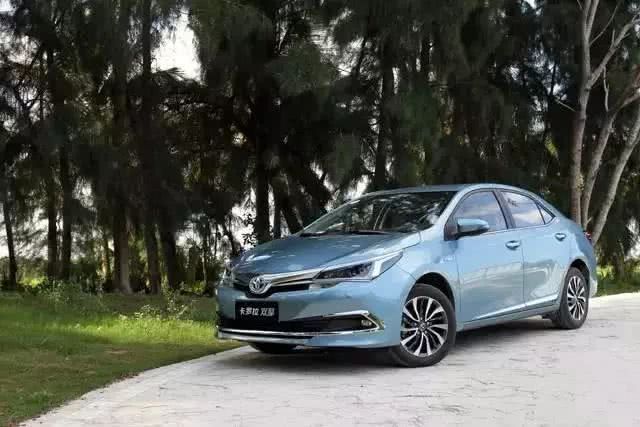 多花幾萬買油電混動車型真的值嗎？其實省油不省錢！