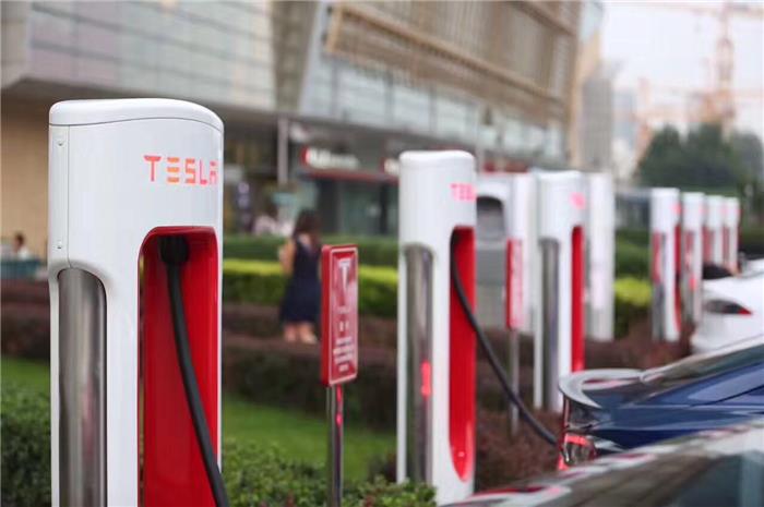 免費(fèi)充電計(jì)劃的終止 特斯拉提高全球充電價(jià)格