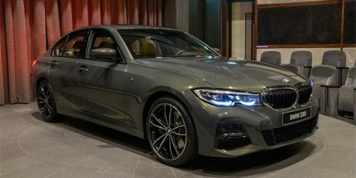 寶馬高規(guī)格車330i換代 42250美元起售
