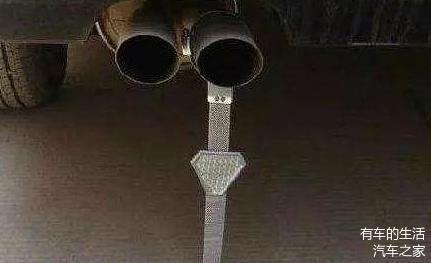 老司機(jī)為啥在車(chē)尾系條繩子 新手明白后也要綁
