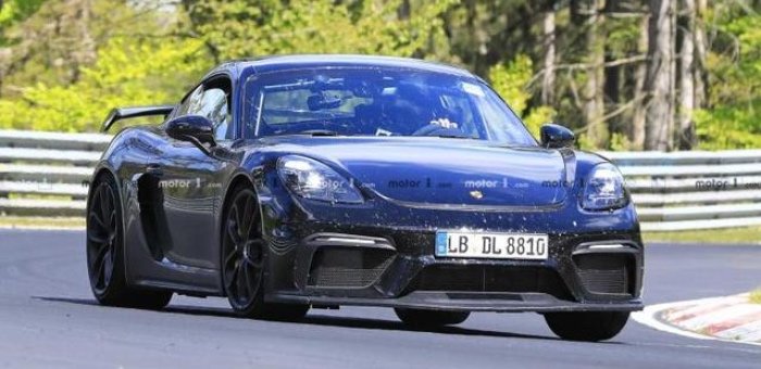 保時(shí)捷718 Cayman GT4實(shí)車諜照曝光