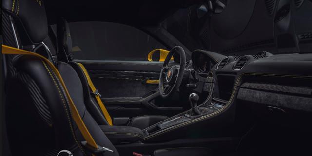 兩車(chē)齊發(fā)！保時(shí)捷718 Cayman GT4 、718 Spyder官圖發(fā)布