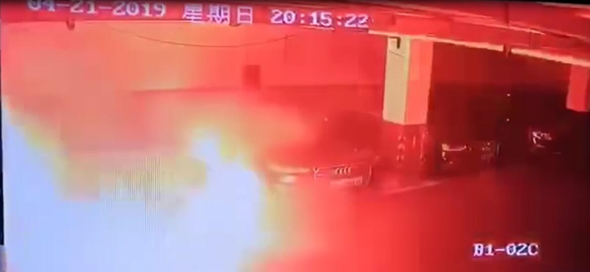 特斯拉發(fā)布車輛起火調查原因 查無缺陷受質疑