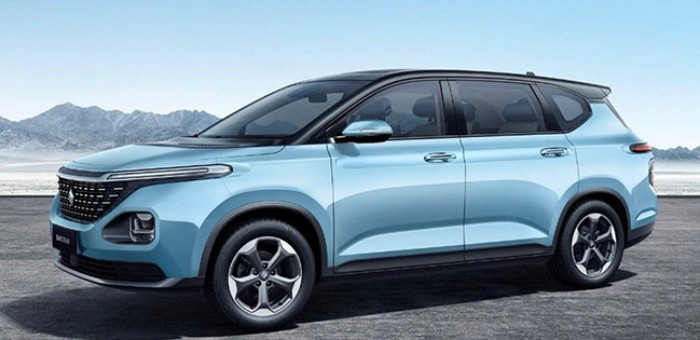 新寶駿CN202M官圖發(fā)布 采用分體式前后燈組