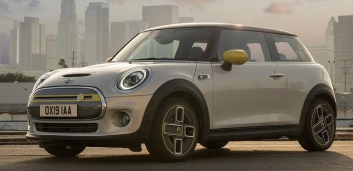 MINI Cooper SE官圖發(fā)布 續(xù)航可達(dá)320公里