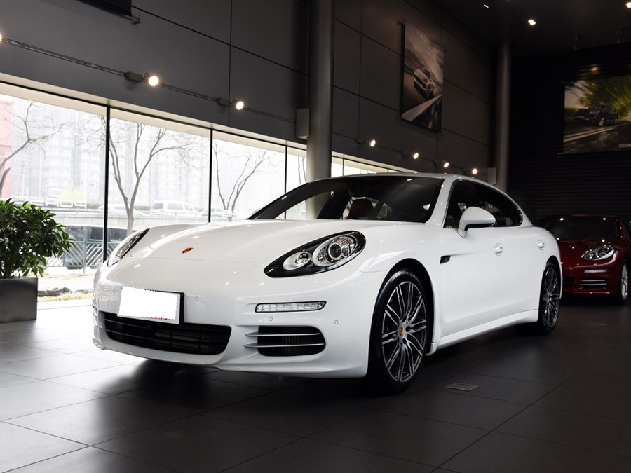保時捷召回5.7萬輛Cayenne、Panamera