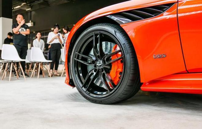 阿斯頓·馬丁DBS Superleggera Volante國內首發(fā)