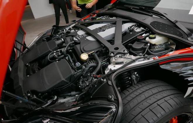 阿斯頓·馬丁DBS Superleggera Volante國內首發(fā)