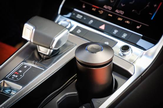 高德聯(lián)手天貓精靈 不換車也能體驗車載黑科技