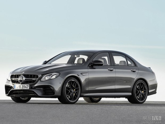 破百僅3.4秒 全新梅賽德斯-AMG E63官圖